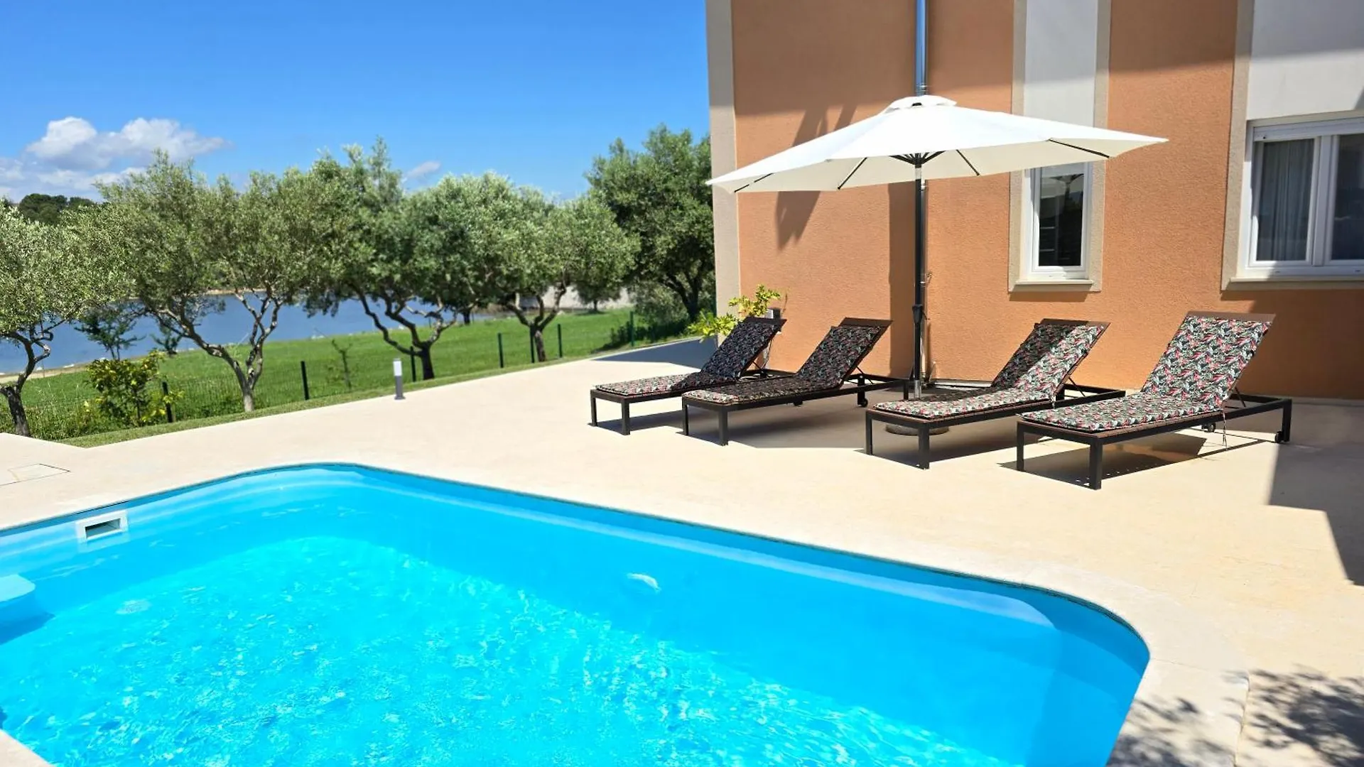 Apartment Ferienwohnung Olive garden Banjole Kroatien